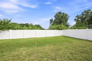 10358 Shady Preserve Dr, Riverview, FL 33578 - Photo 24