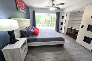 111 Oak Lee Dr, Lutz, FL 33548 - Photo 6