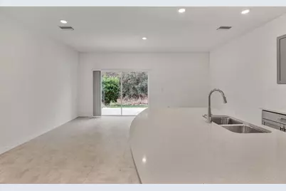 2177 Hallier Cove, Wesley Chapel, FL 33543 - Photo 10