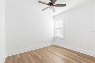 3923 W Gray St, Tampa, FL 33609 - Photo 20