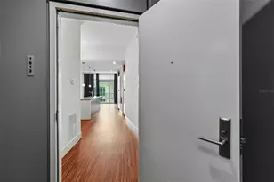 102 N 12th St, Tampa, FL 33602 - Photo 6