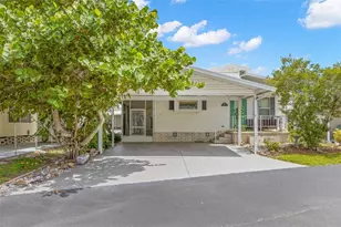 357 Mount Saxon Ave NE, Saint Petersburg, FL 33702 - Photo 1