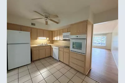 2361 Ecuadorian Way #17, Clearwater, FL 33763 - Photo 4