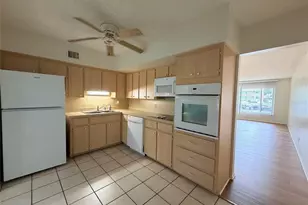 2361 Ecuadorian Way, Clearwater, FL 33763 - Photo 4