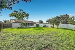 7606 Woodland Oaks Ct, Tampa, FL 33615 - Photo 30