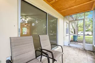 9812 85th Way, Seminole, FL 33777 - Photo 18
