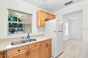 9812 85th Way, Seminole, FL 33777 - Photo 8