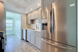 1847 Shore Dr S, South Pasadena, FL 33707 - Photo 12