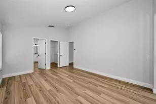 25427 7 Rivers Cir, Land O Lakes, FL 34639 - Photo 42