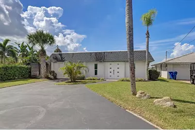 3960 Headsail Drive, New Port Richey, FL 34652 - Photo 36