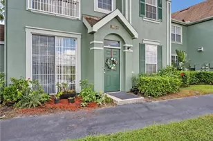 9834 Lake Chase Island Way, Tampa, FL 33626 - Photo 2