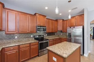 11508 Mansfield Point Dr, Riverview, FL 33569 - Photo 22