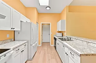 2472 Nantucket Harbor Loop, Sun City Center, FL 33573 - Photo 18