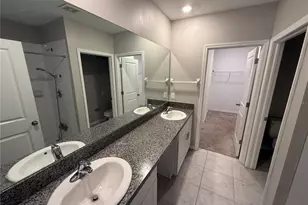 1752 Colding Dr, Ruskin, FL 33570 - Photo 10