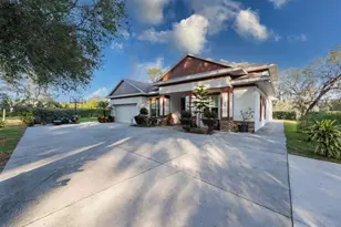9606 Ripley Rd, Thonotosassa, FL 33592 - Photo 4