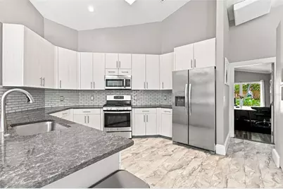 16018 Wilmington Place, Tampa, FL 33647 - Photo 10