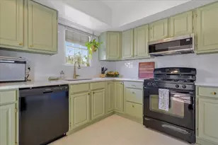 1161 Sedeeva St, Clearwater, FL 33755 - Photo 18