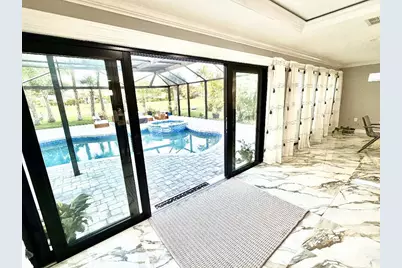 154 Lookout Point Drive, Osprey, FL 34229 - Photo 10