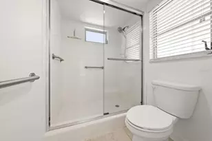 1972 Sever Dr, Clearwater, FL 33764 - Photo 16