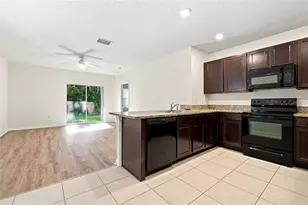 10920 Carlton Fields Dr, Riverview, FL 33579 - Photo 12