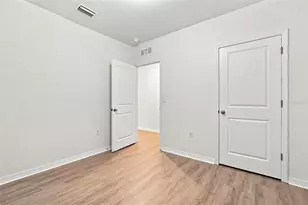 10920 Carlton Fields Dr, Riverview, FL 33579 - Photo 8