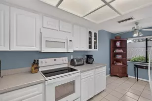 3167 Landmark Dr, Clearwater, FL 33761 - Photo 22