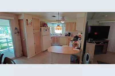 7777 46th Avenue N #13, Saint Petersburg, FL 33709 - Photo 8