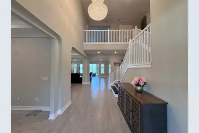 28661 Picana Lane, Wesley Chapel, FL 33543 - Photo 8