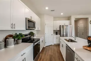 9889 Pelican Coast Drive, Dade City, FL 33525 - Photo 12