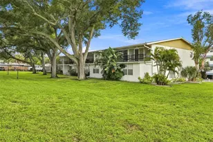 2950 W Bay Dr, Belleair Bluffs, FL 33770 - Photo 32