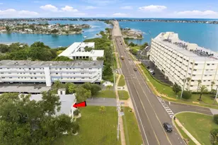 2950 W Bay Dr, Belleair Bluffs, FL 33770 - Photo 44