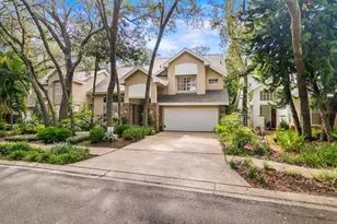 13133 Greengage Ln, Tampa, FL 33612 - Photo 2
