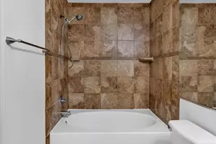 5608 Pinnacle Heights Cir, Tampa, FL 33624 - Photo 24
