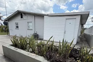 515 Bon Air St, Lakeland, FL 33805 - Photo 1