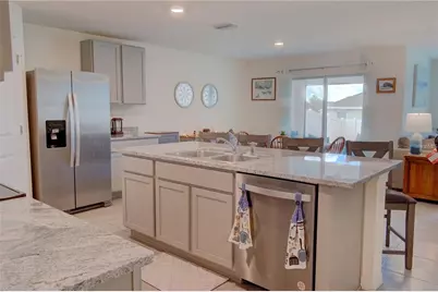 35712 Doveland Drive, Zephyrhills, FL 33541 - Photo 4