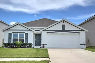 35712 Doveland Dr, Zephyrhills, FL 33541 - Photo 1