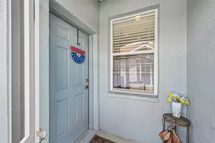 1230 Huntington Greens Dr, Sun City Center, FL 33573 - Photo 4