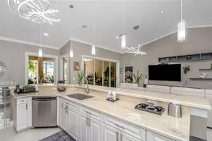 21812 Carson Dr, Land O Lakes, FL 34639 - Photo 2