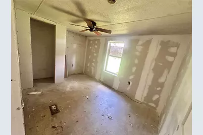 9011 Carey Road, Lithia, FL 33547 - Photo 16