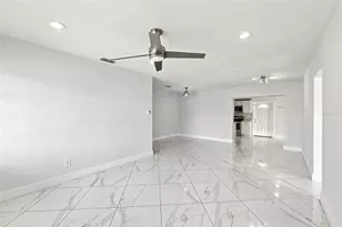 7805 Winston Ln, Tampa, FL 33615 - Photo 2