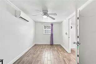 7805 Winston Ln, Tampa, FL 33615 - Photo 38