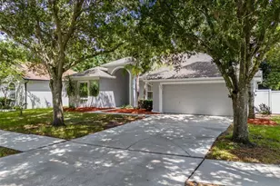 220 Taylor Bay Ln, Brandon, FL 33510 - Photo 4