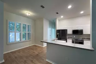 220 Taylor Bay Ln, Brandon, FL 33510 - Photo 12