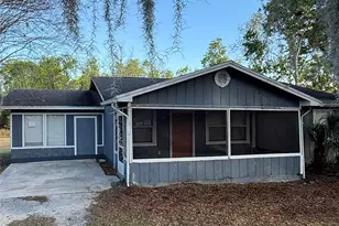 1702 Dawn Heights Dr, Lakeland, FL 33801 - Photo 2