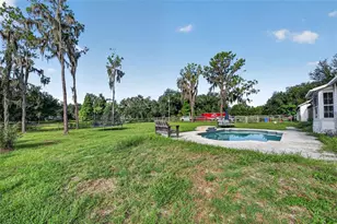 8922 Pritcher Rd, Lithia, FL 33547 - Photo 14