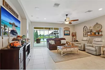 17527 Bright Wheat Drive, Lithia, FL 33547 - Photo 16