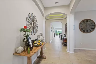 17527 Bright Wheat Drive, Lithia, FL 33547 - Photo 6