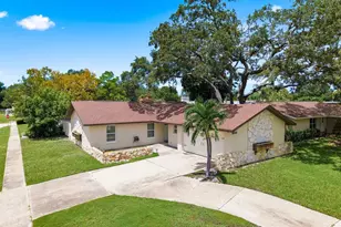 12620 115th St, Largo, FL 33778 - Photo 1