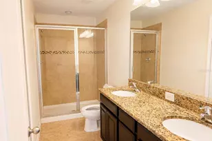 2119 Lennox Dale Ln, Brandon, FL 33510 - Photo 10