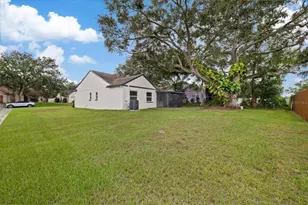1634 Crossridge Dr, Brandon, FL 33510 - Photo 50